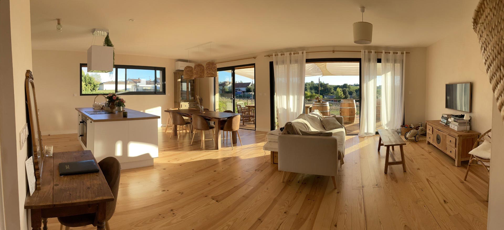 Salon parquet 140 petits noeuds